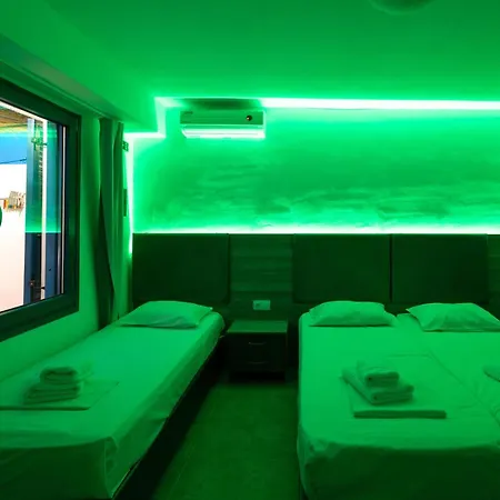 Fanari Art Apartmanhotel Íosz