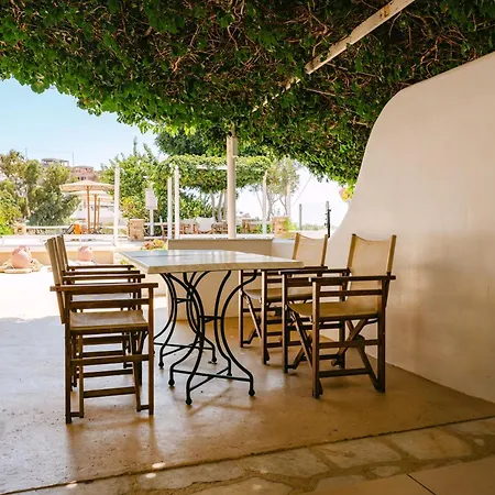 Apartmanhotel Fanari Art 3*