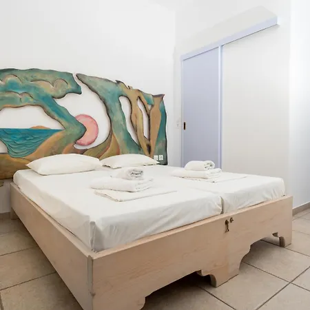 Fanari Art Apartmanhotel 3*