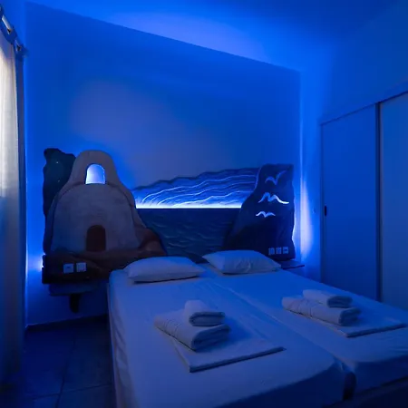 Apartmanhotel Fanari Art Íosz