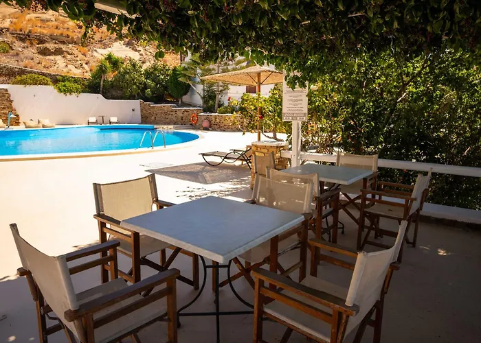 Fanari Art Aparthotel 3*